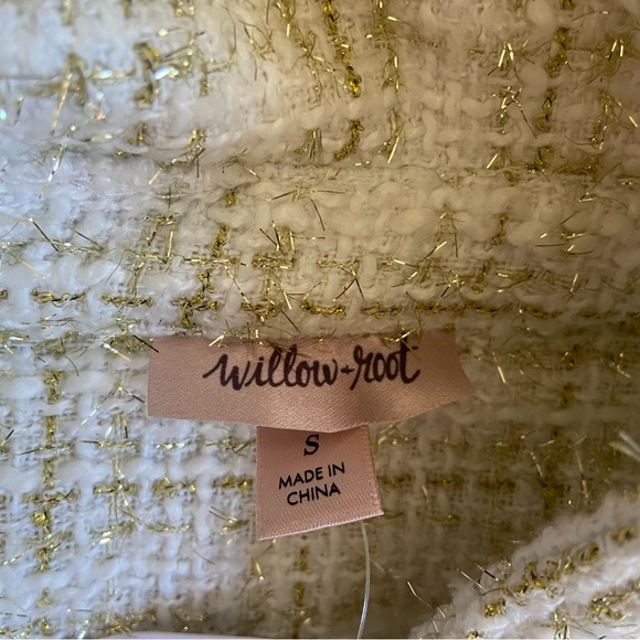 White/Gold Shacket - Picture 2 of 4